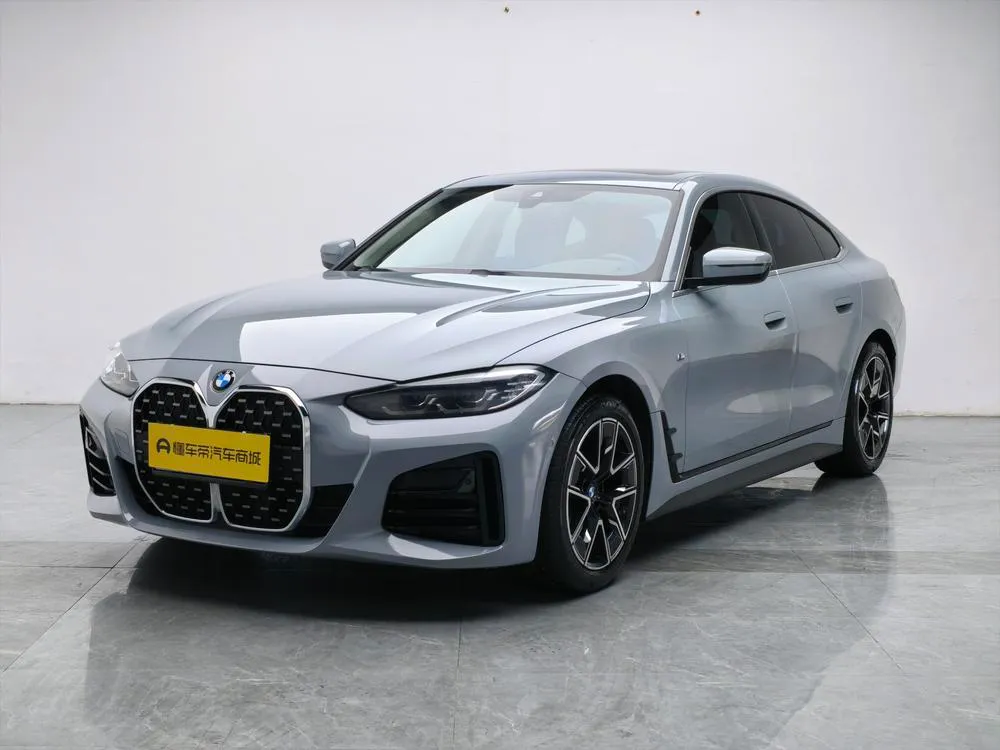 BMW 4-Series, 2022