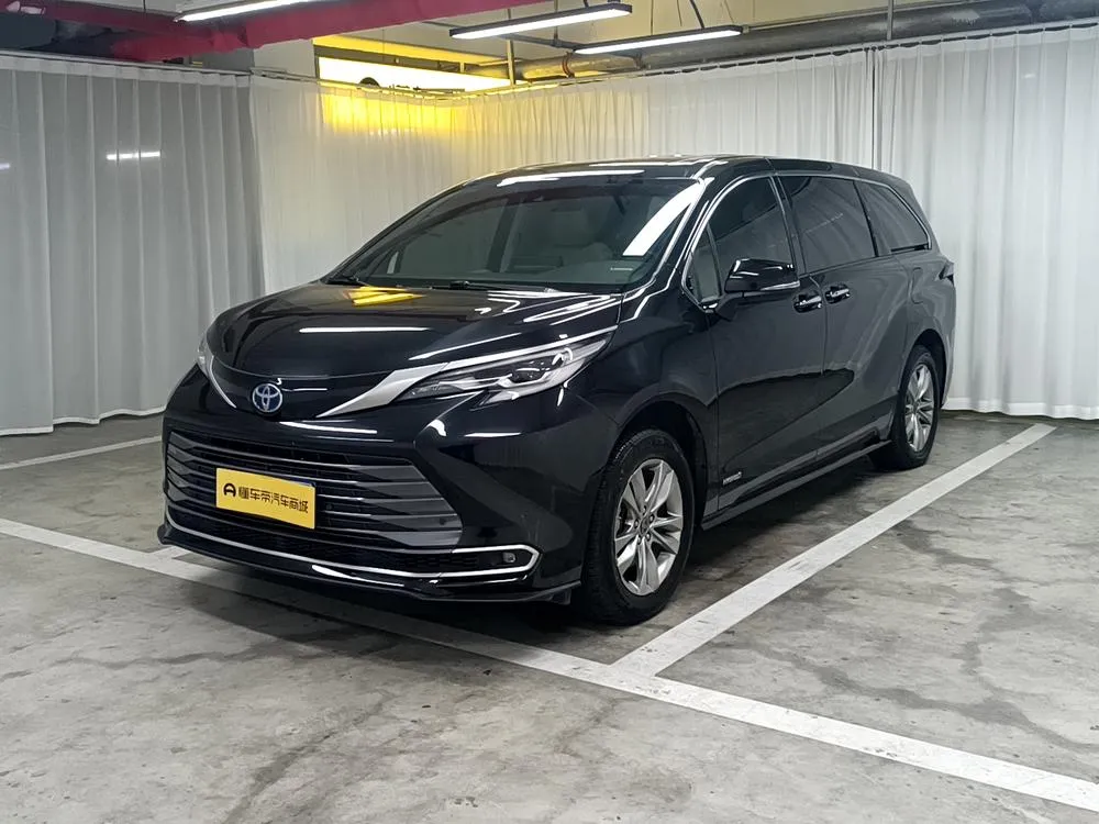 Toyota Sienna, 2023