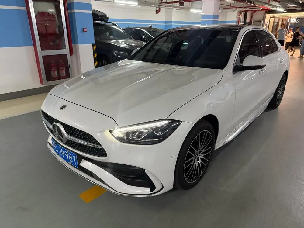 Mercedes-Benz C-Class, 2024