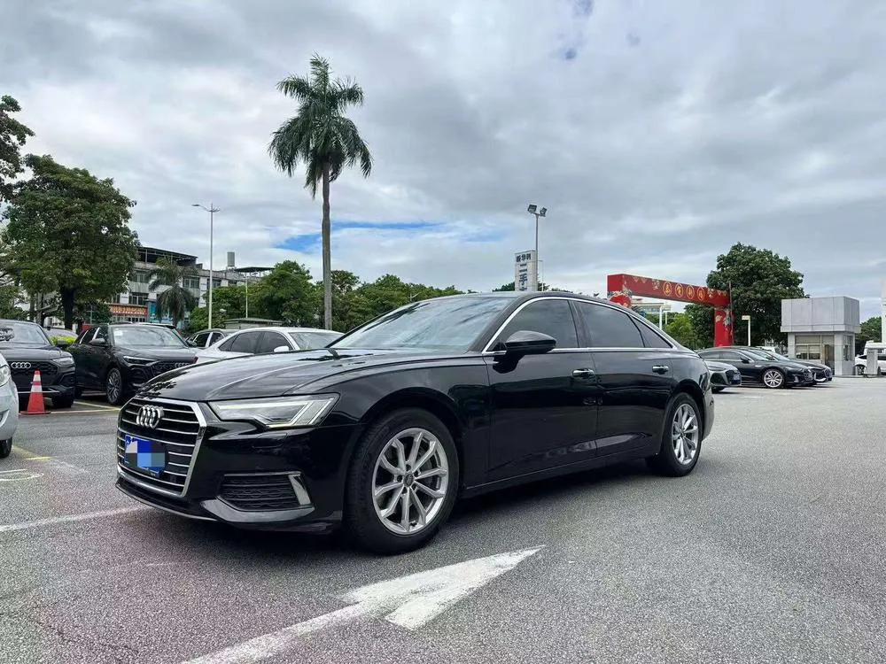 Audi A6L, 2021