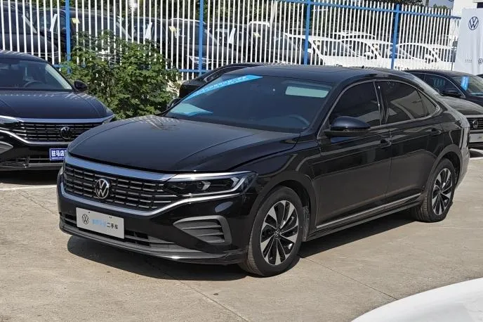 Volkswagen Passat, 2025