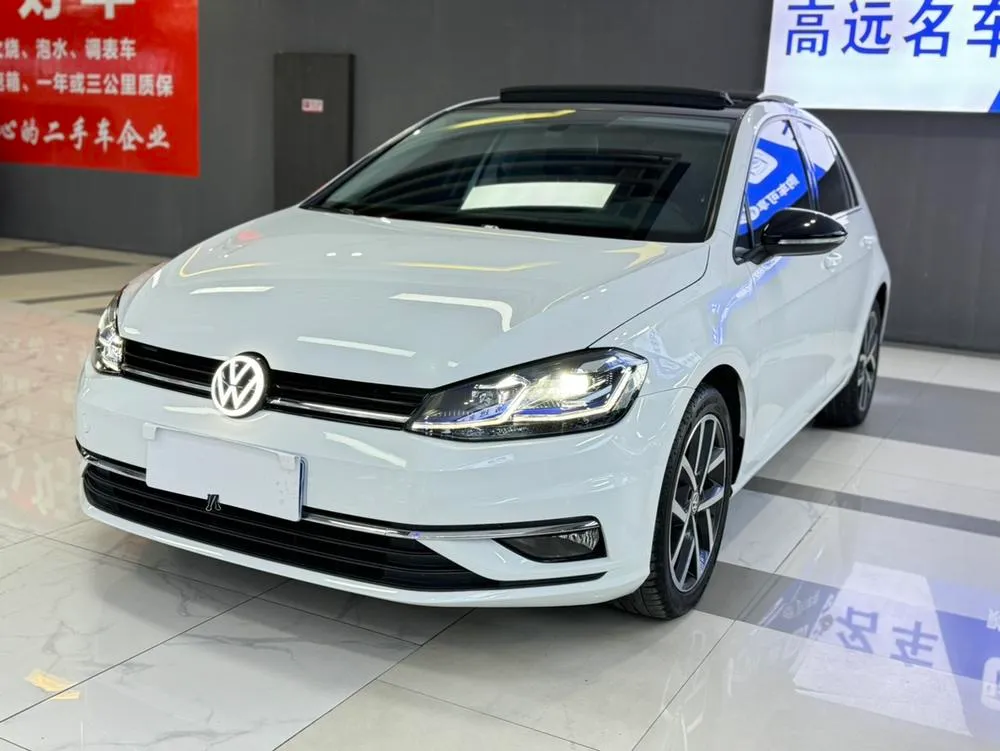 Volkswagen Golf, 2020