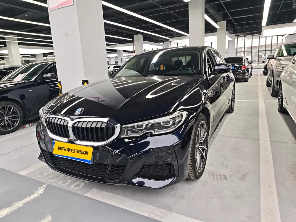 BMW 3-Series, 2021