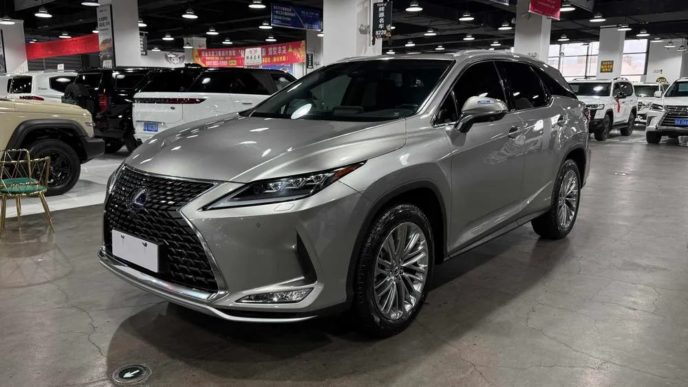 Lexus RX, 2021