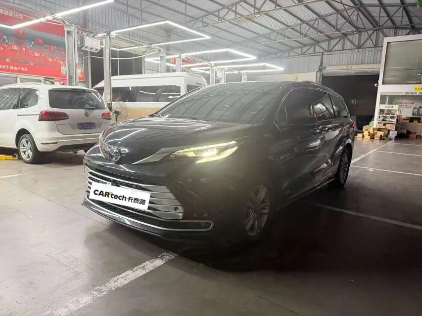 Toyota Sienna, 2021