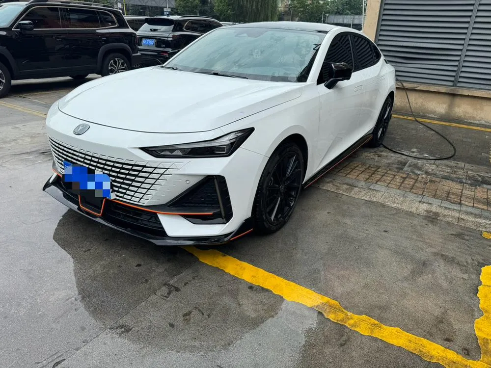 Changan UNI-V, 2023