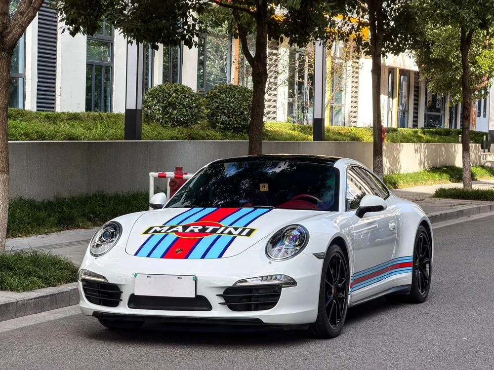 Porsche 911, 2013
