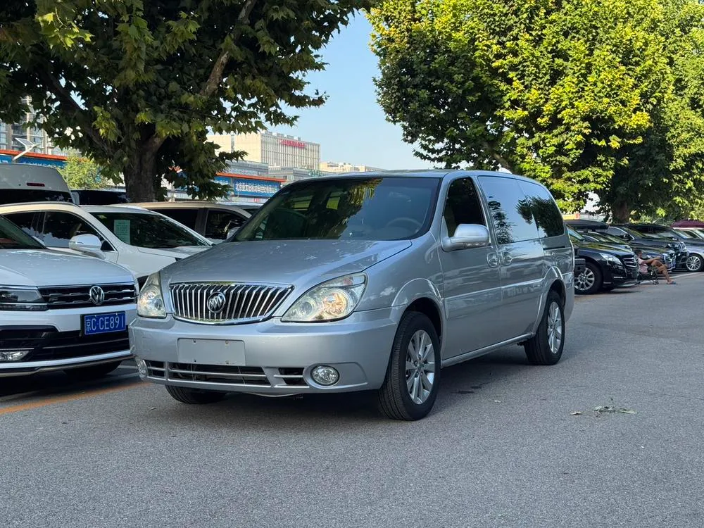 Buick GL8, 2014