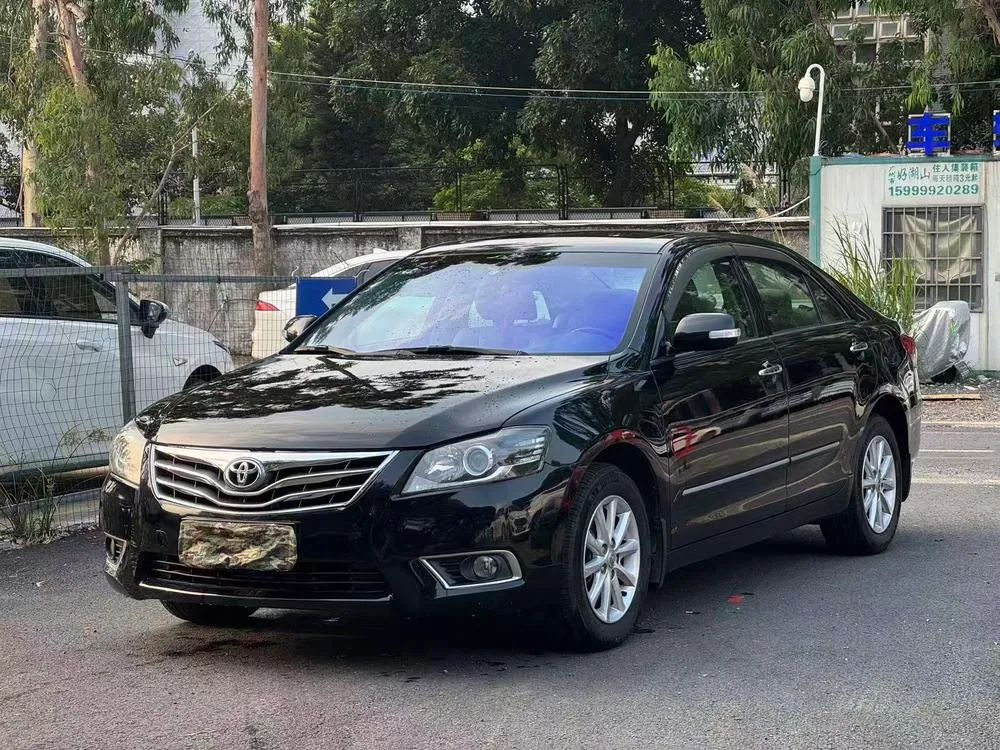 Toyota Camry 200G Classic Luxury Edition, 2012 — фото 1