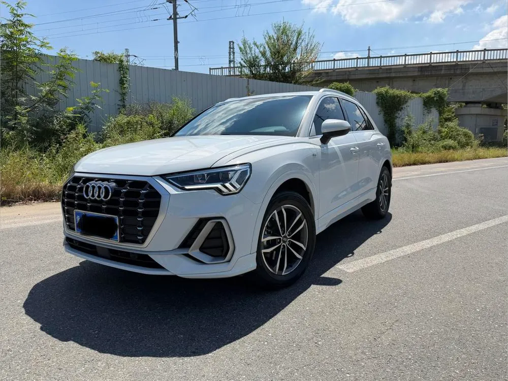 Audi Q3, 2022