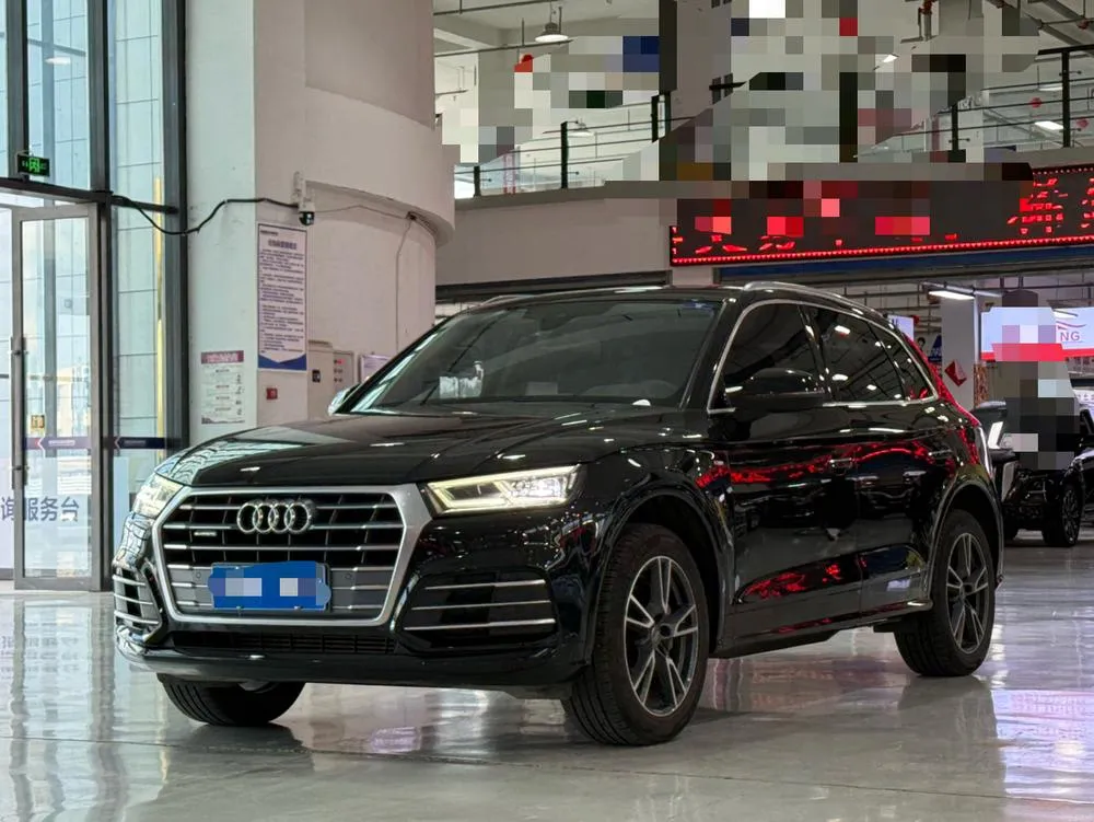 Audi Q5L, 2018