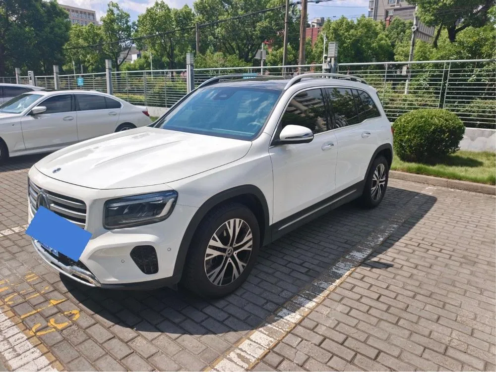Mercedes-Benz GLB, 2024