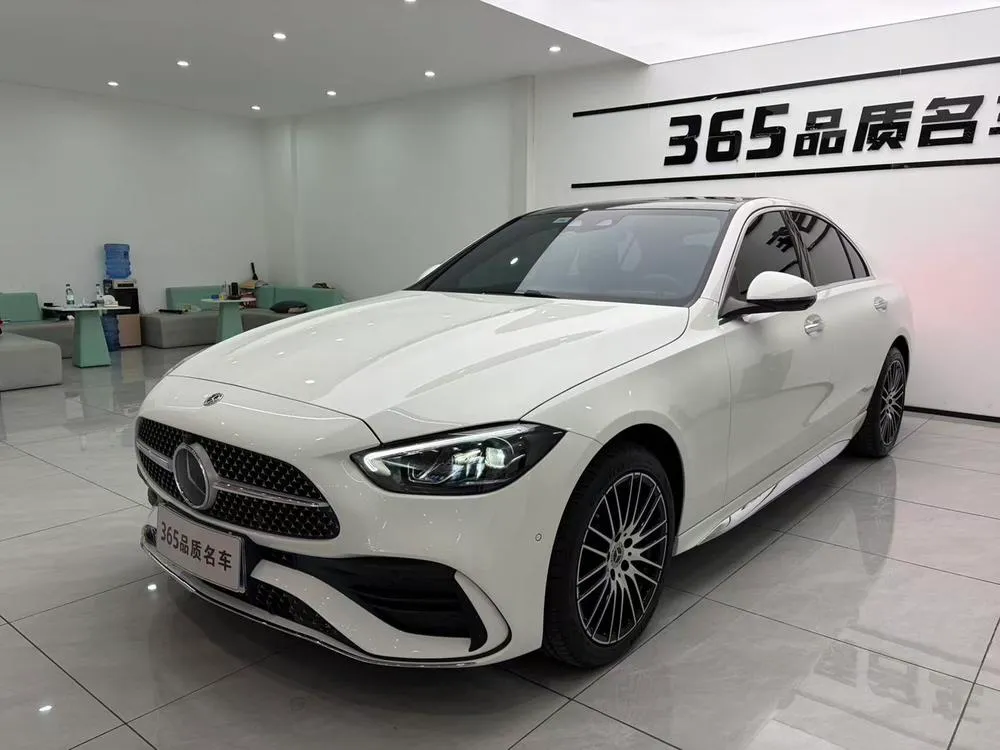 Mercedes-Benz C-Class, 2026