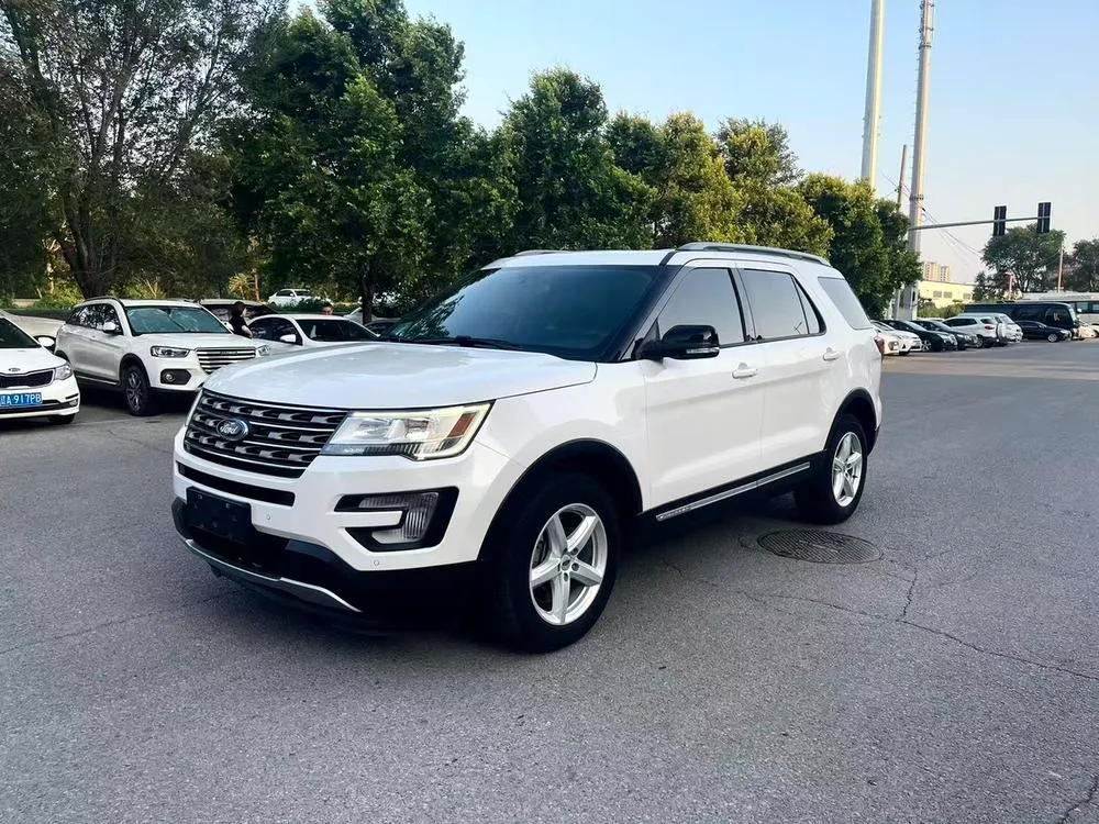 Ford Explorer (Import), 2017