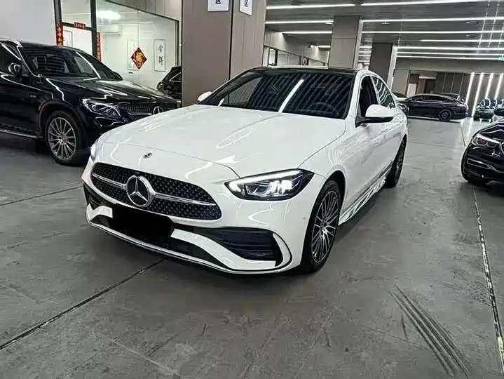 Mercedes-Benz C-Class, 2024