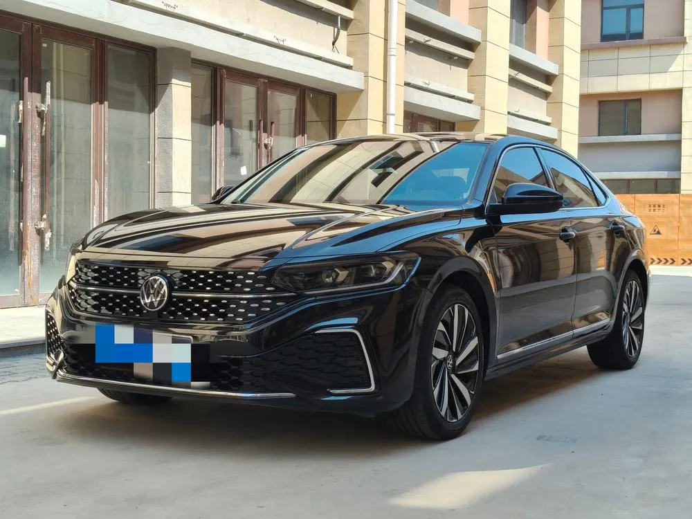 Volkswagen Passat Facelift 330TSI Elite Edition, 2023 — фото 1