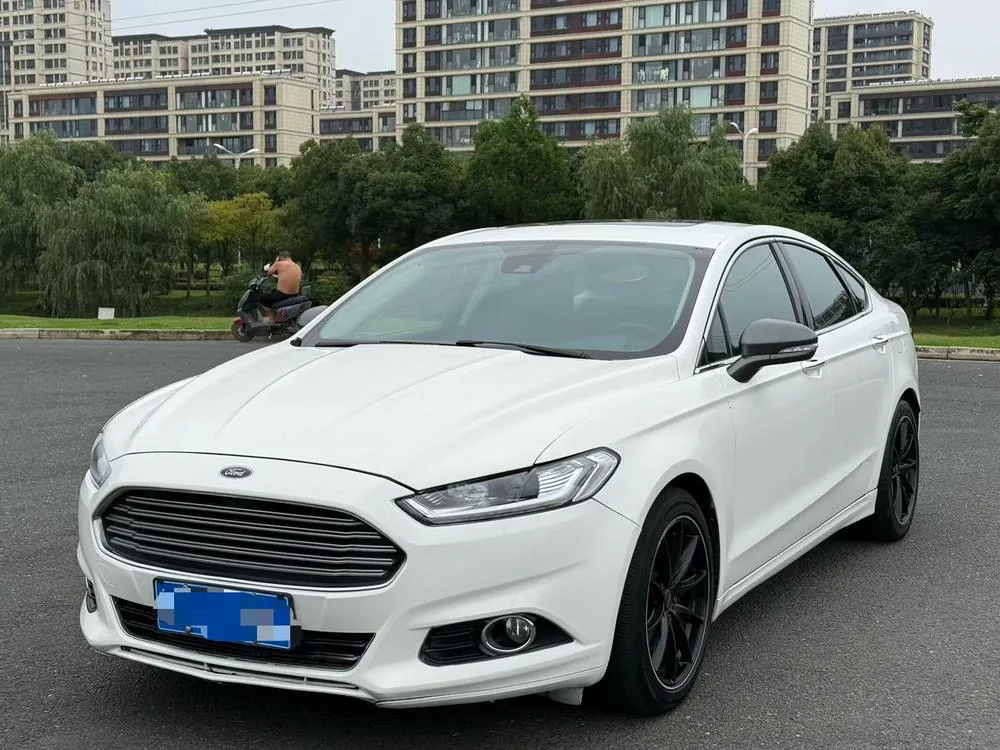 Ford Mondeo, 2013