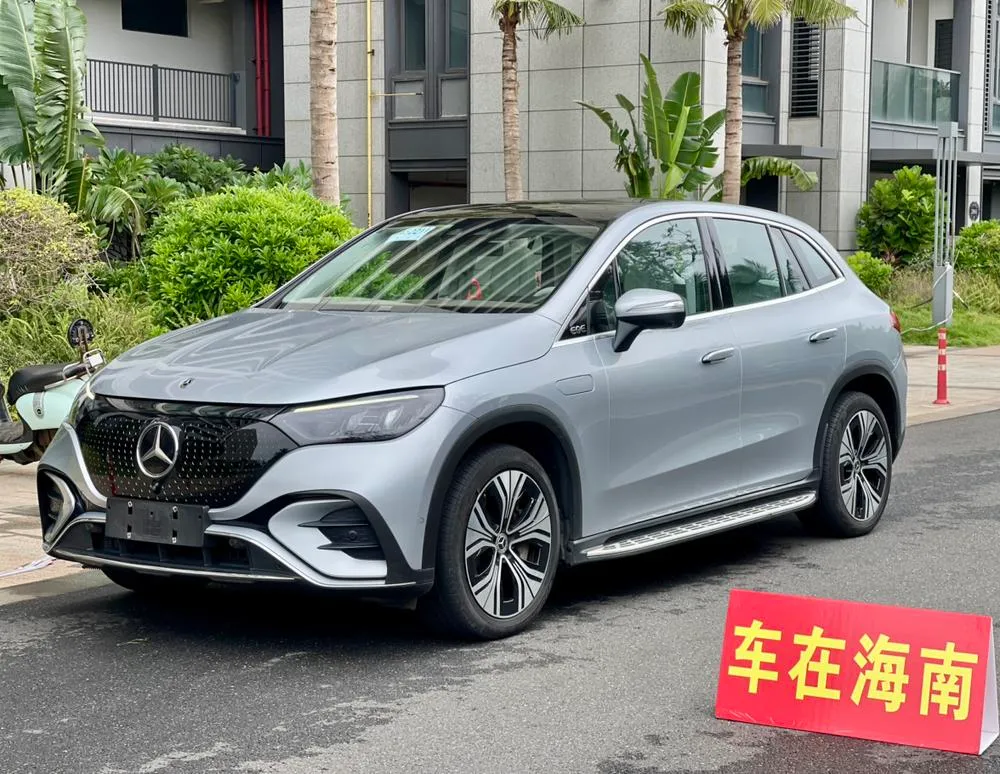 Mercedes-Benz EQE SUV, 2023