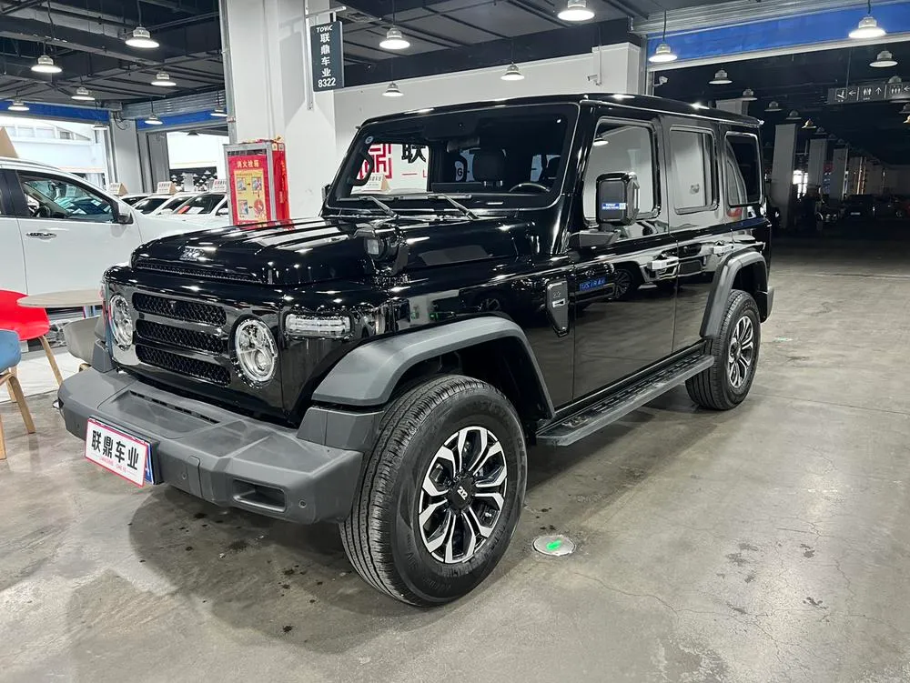 212 T01, 2025