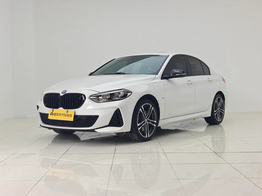 BMW 1-Series, 2021