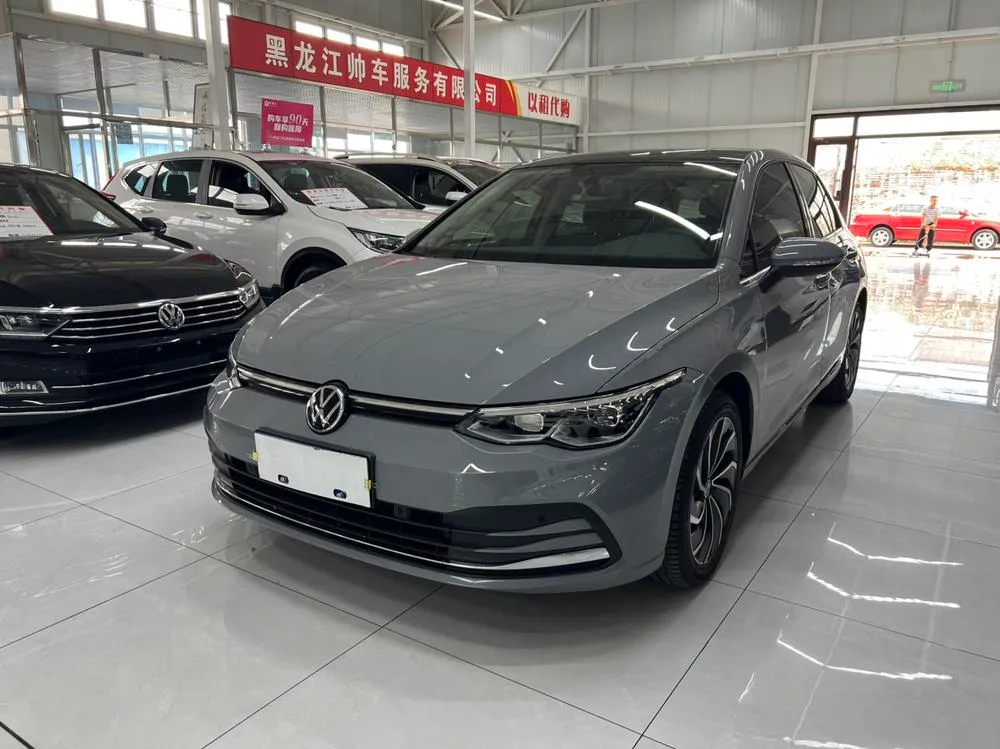 Volkswagen Golf, 2021