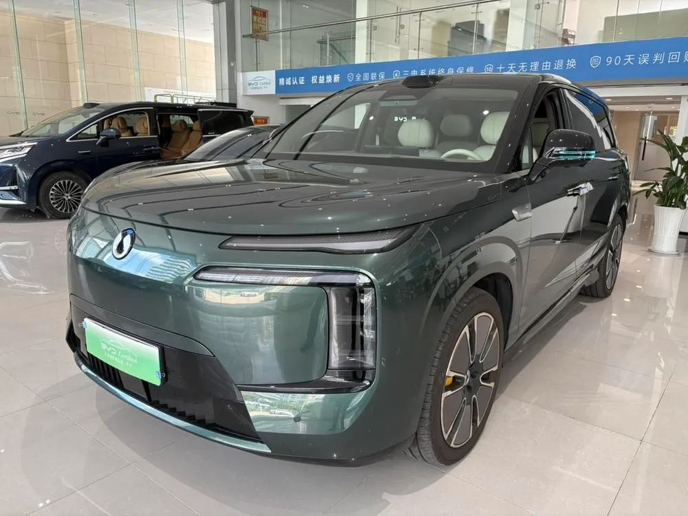 Denza N8L DM, 2025