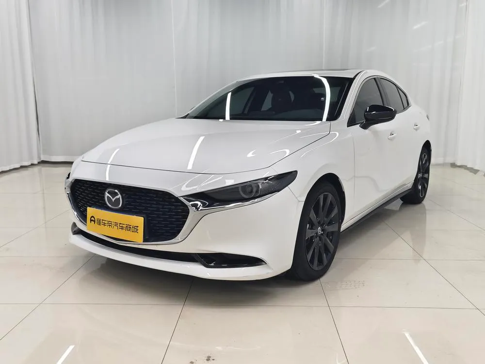 Mazda 3 Axela 2.0L Auto Refined Edition, 2023 — фото 1