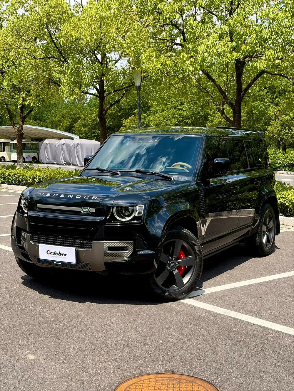 Land Rover Defender, 2024