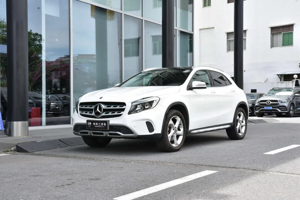 Mercedes-Benz GLA, 2017