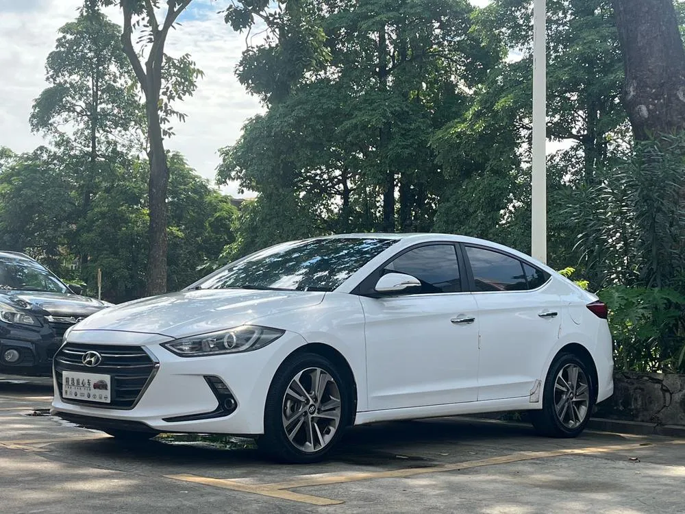 Hyundai Elantra Lingdong, 2018