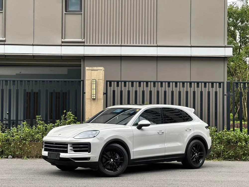 Porsche Cayenne, 2026