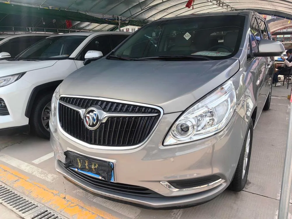 Buick GL8, 2018