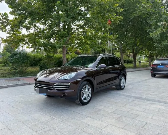 Porsche Cayenne, 2014