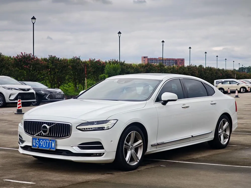 Volvo S90, 2019