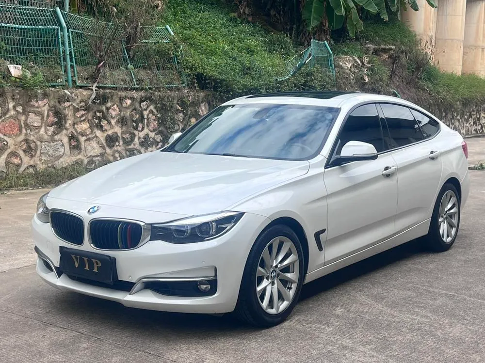 BMW 3-Series GT 320i Fashion Version, 2018 — фото 1