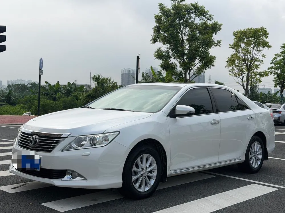 Toyota Camry, 2012
