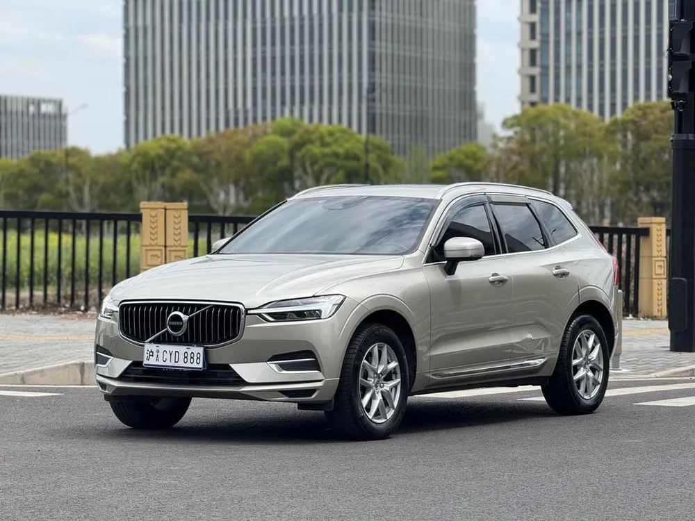 Volvo XC60, 2021