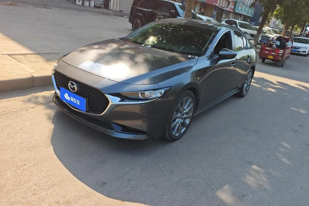 Mazda 3 Axela, 2023