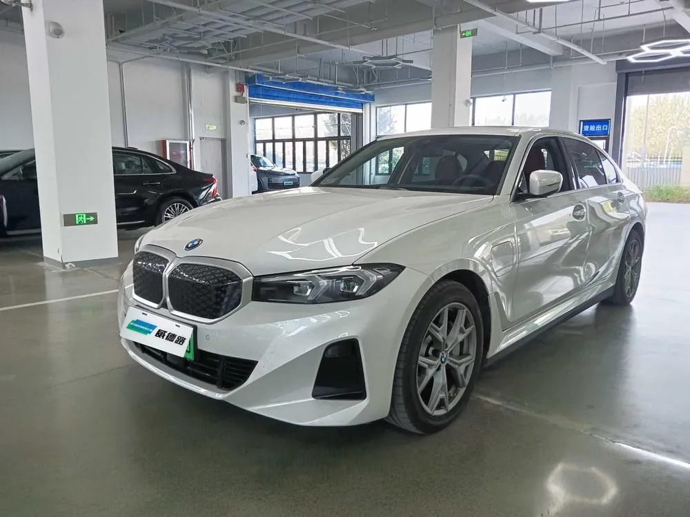 BMW i3, 2025