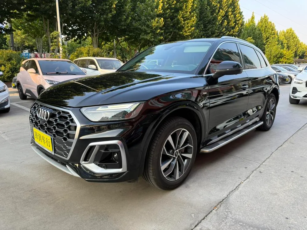 Audi Q5L, 2022