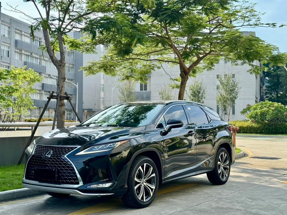 Lexus RX, 2020