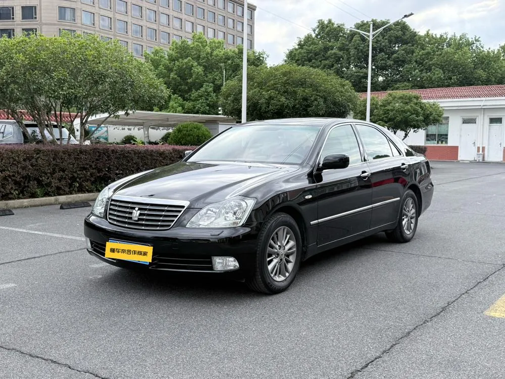 Toyota Crown, 2008