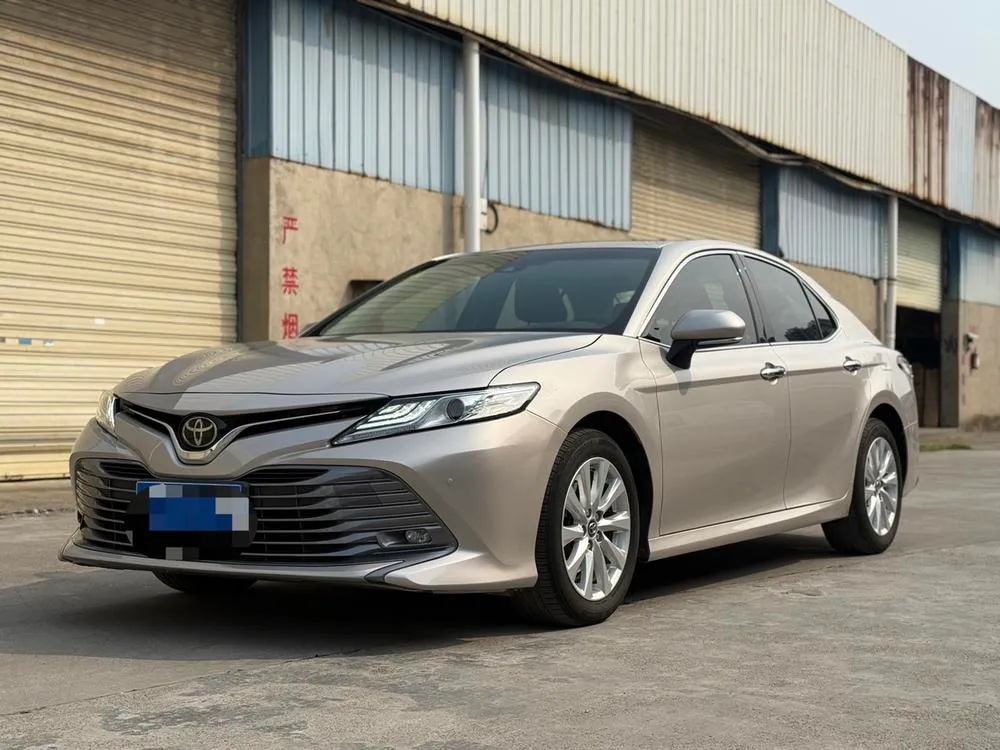 Toyota Camry, 2018