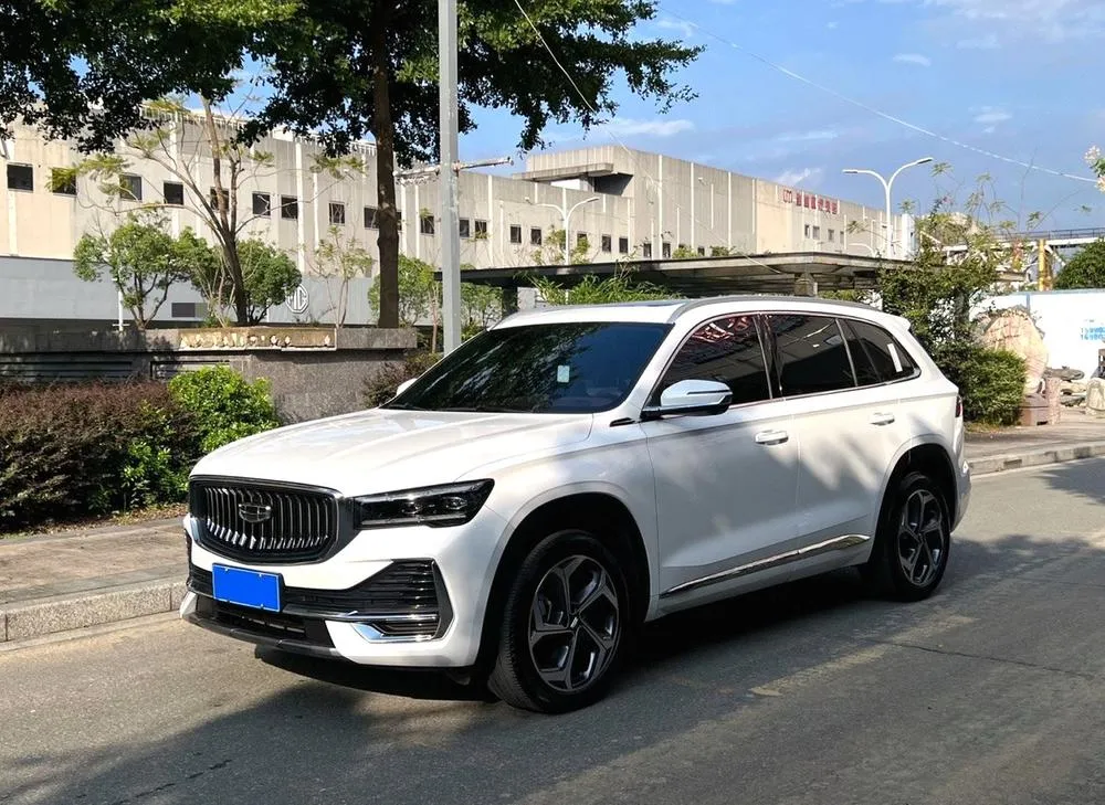 Geely Xingyue L, 2024