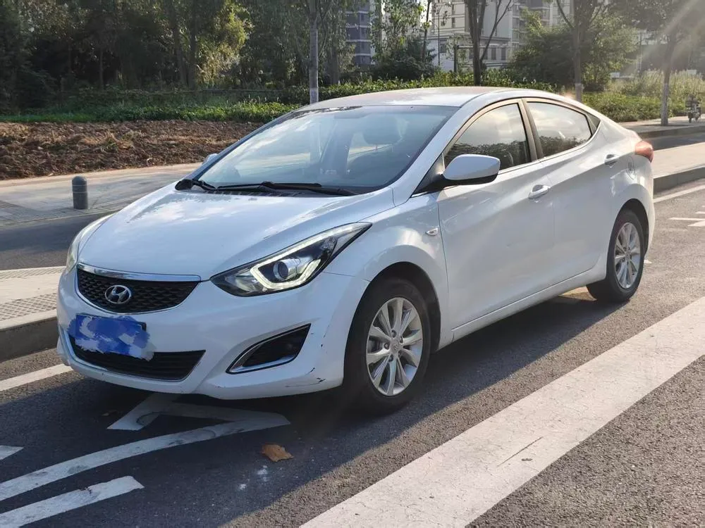 Hyundai Elantra Langdong, 2016