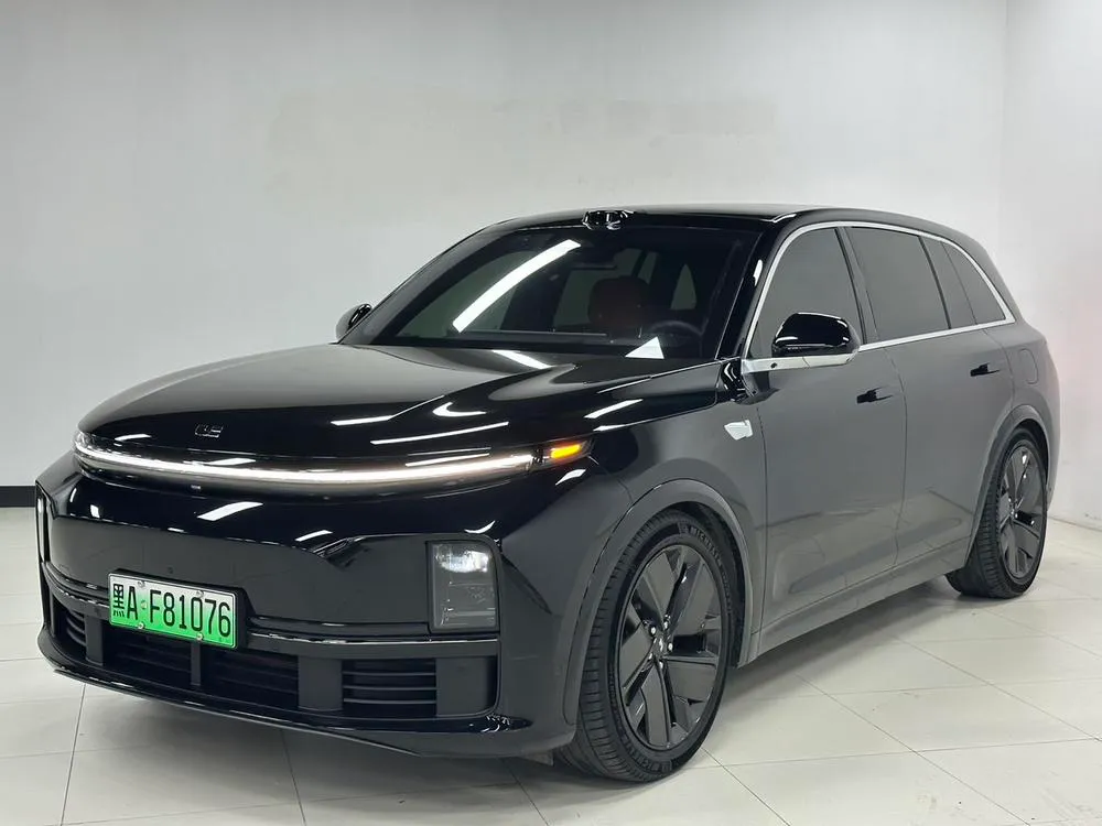 Li Auto L7, 2025