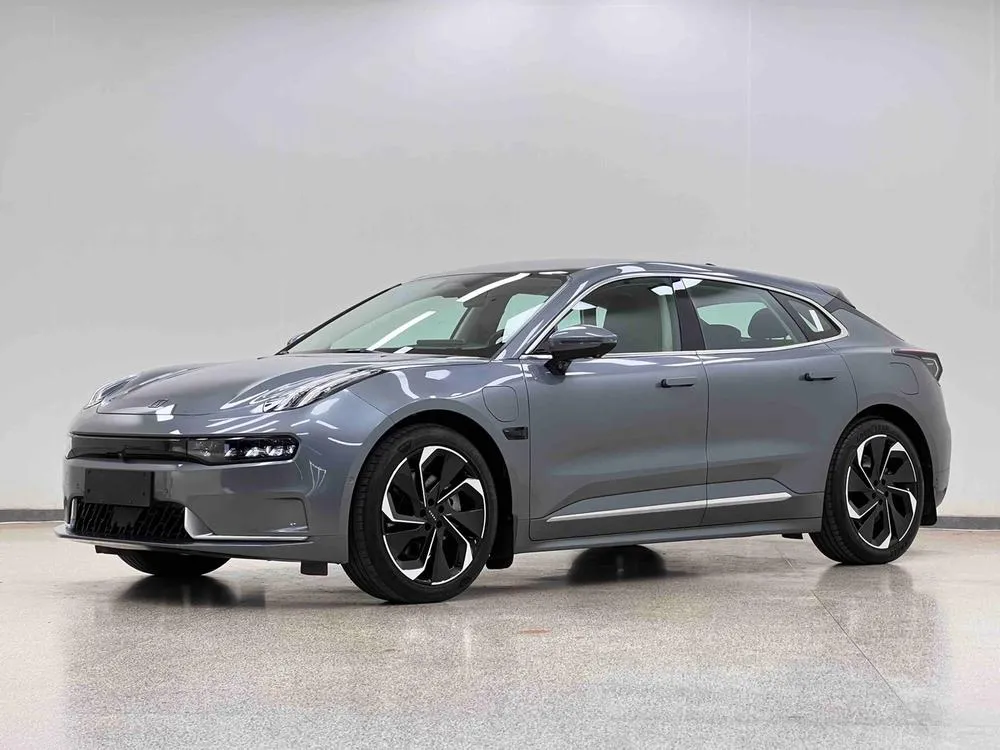 Zeekr 001, 2022