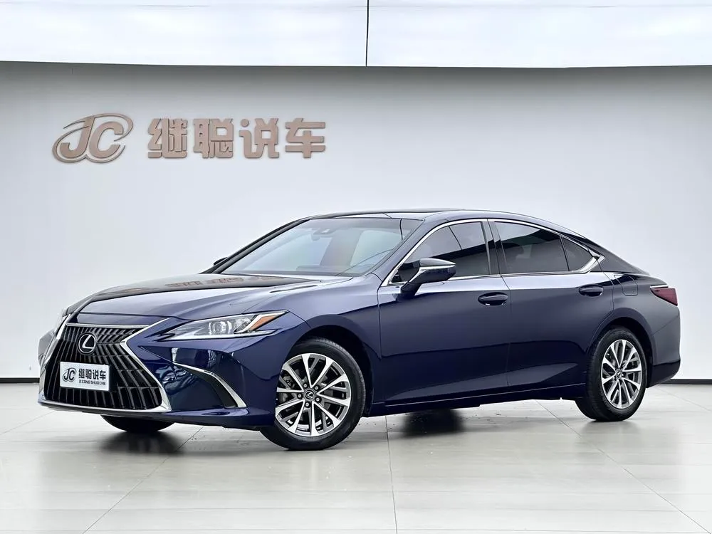 Lexus ES, 2021