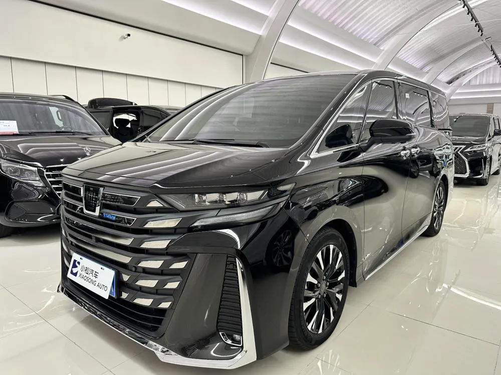 Toyota Vellfire, 2024