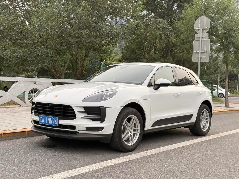 Porsche Macan, 2020